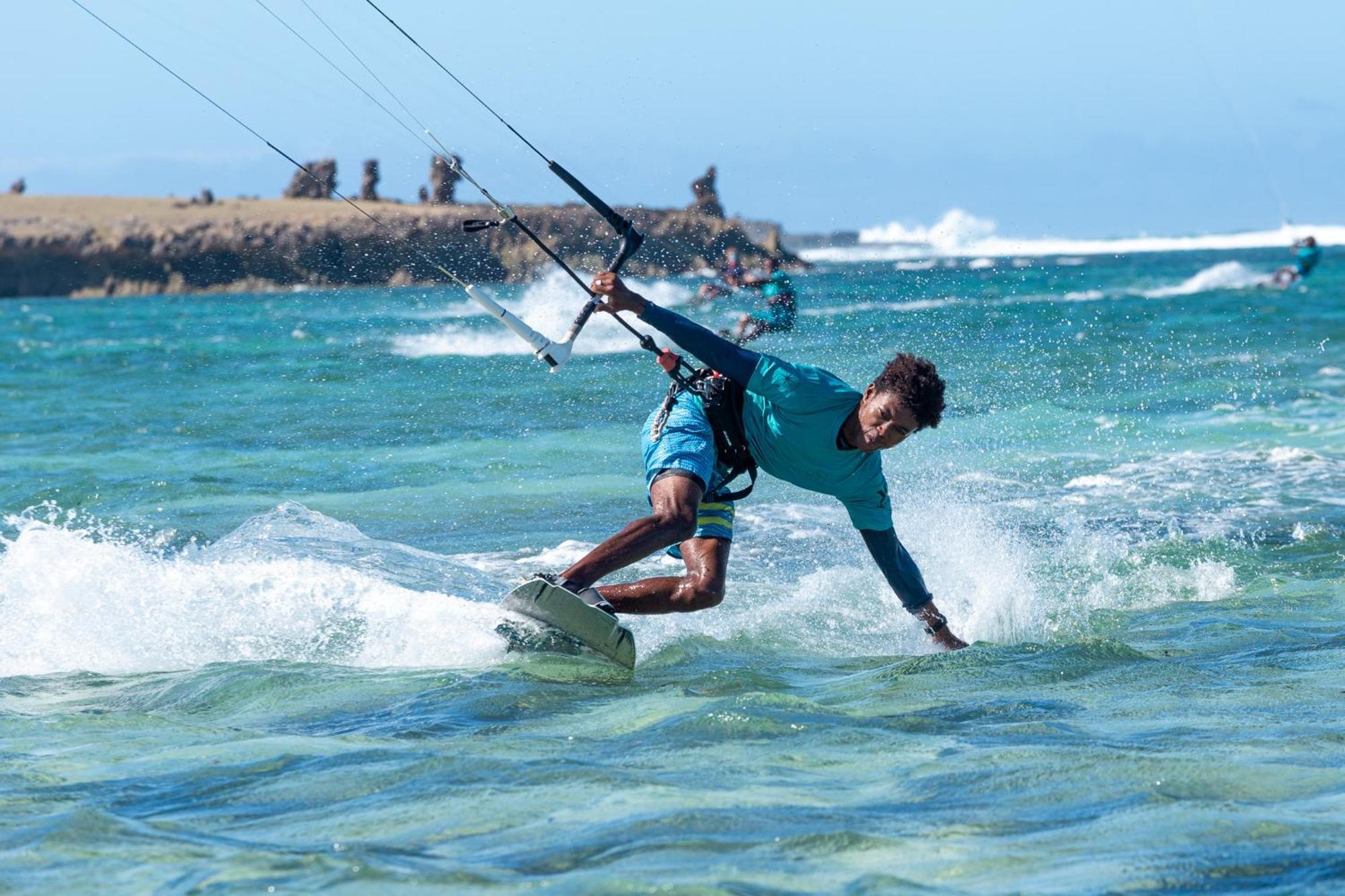 Ocean Lodge Kite & Windsurf Antsiranana Exterior foto